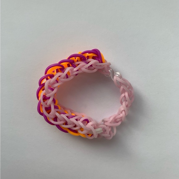 Raindrops Loom Bracelet - Picture 1 of 3